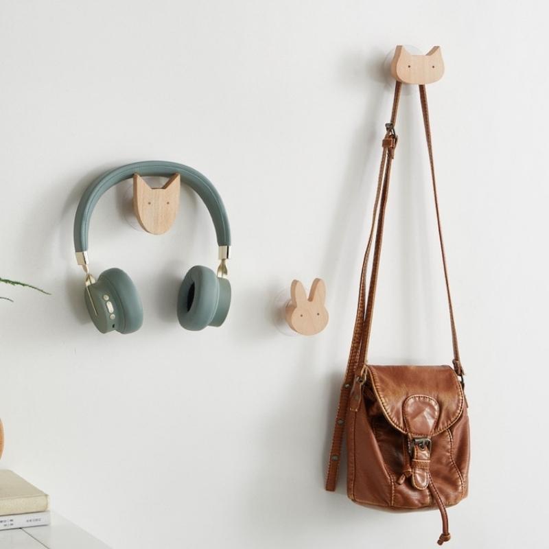 Patère hippopotame bébé en bois design chambre