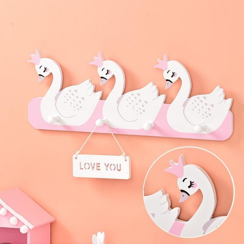Porte manteau enfant mural en bois rose cygne pas cher