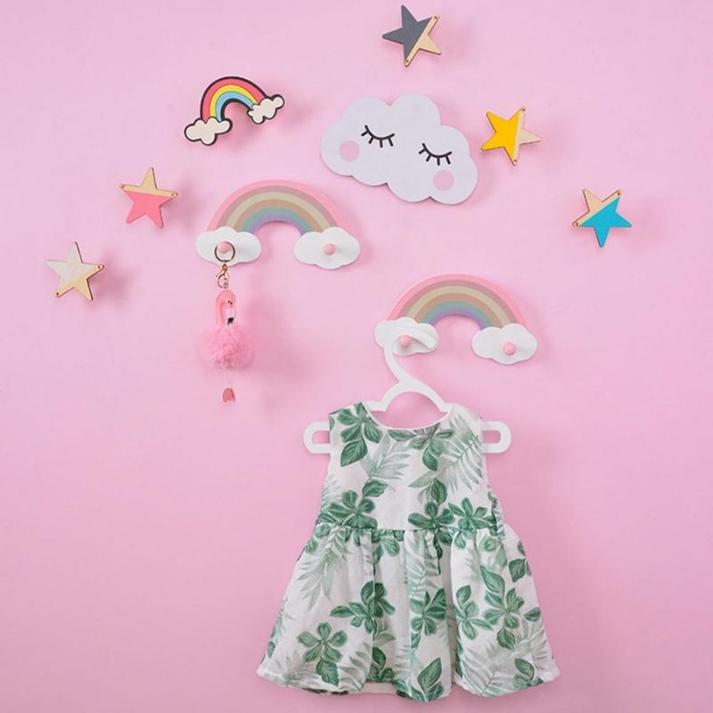 Porte manteau original design arc en ciel enfant rose