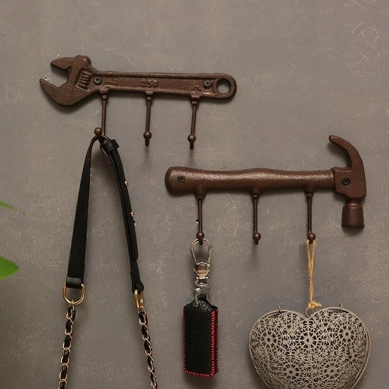 Porte-manteau style industriel outil deco