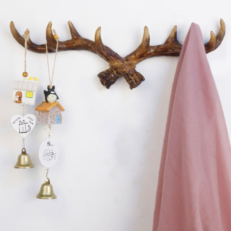porte manteau bois de cerf tete