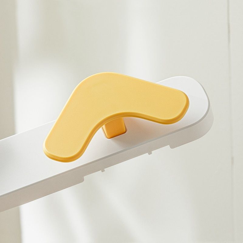 porte manteau moderne mural couleur jaune