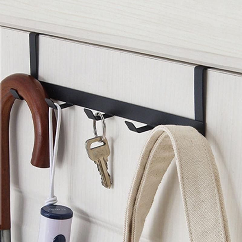 porte manteau sur porte crochets